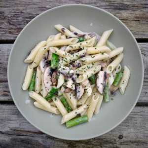 Penne w/ Mix Mushroom & Asparagus in Cream Sauce